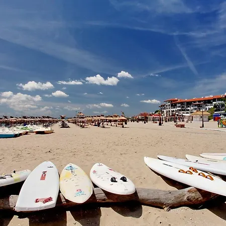 Delfin Complex شقة *
