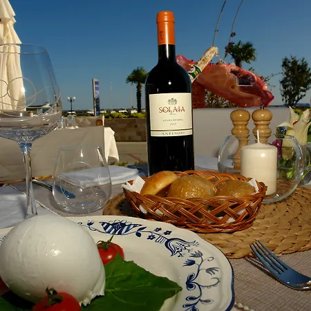 Apartament Delfin Complex *
